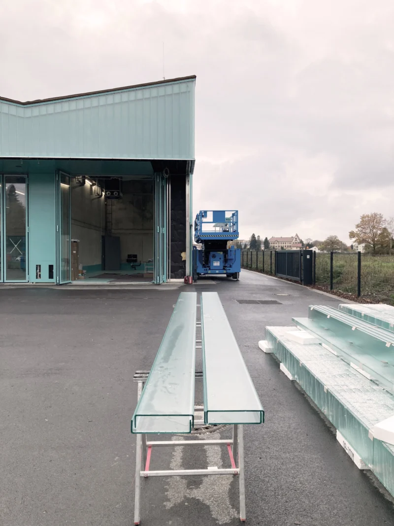 FWR Baustellenfoto Montage Profilglas